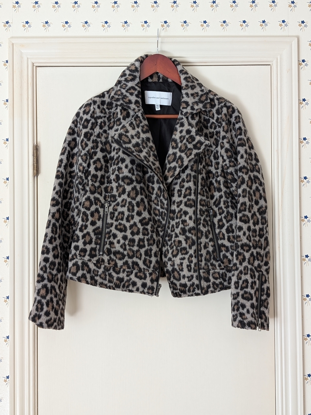 cupcakes & cashmere Leopard-Print Moto Jacket in Gray and Brown